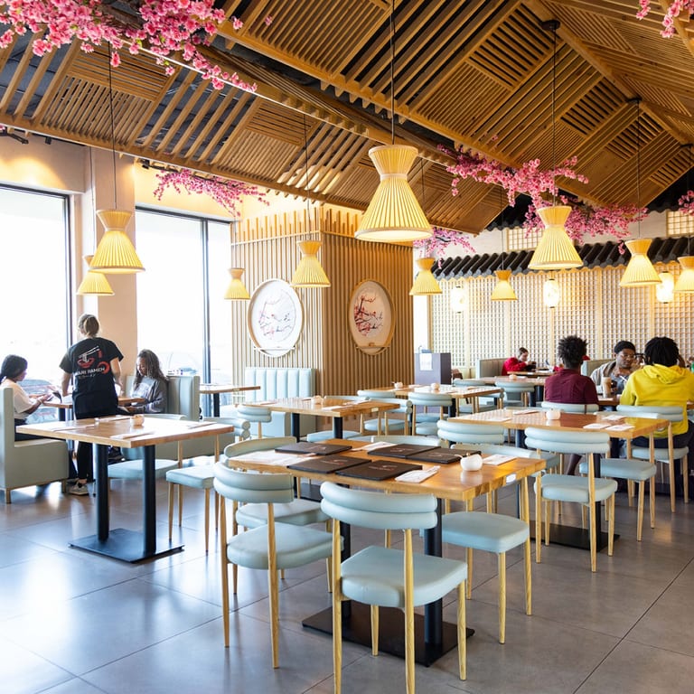 Dine In Comfort